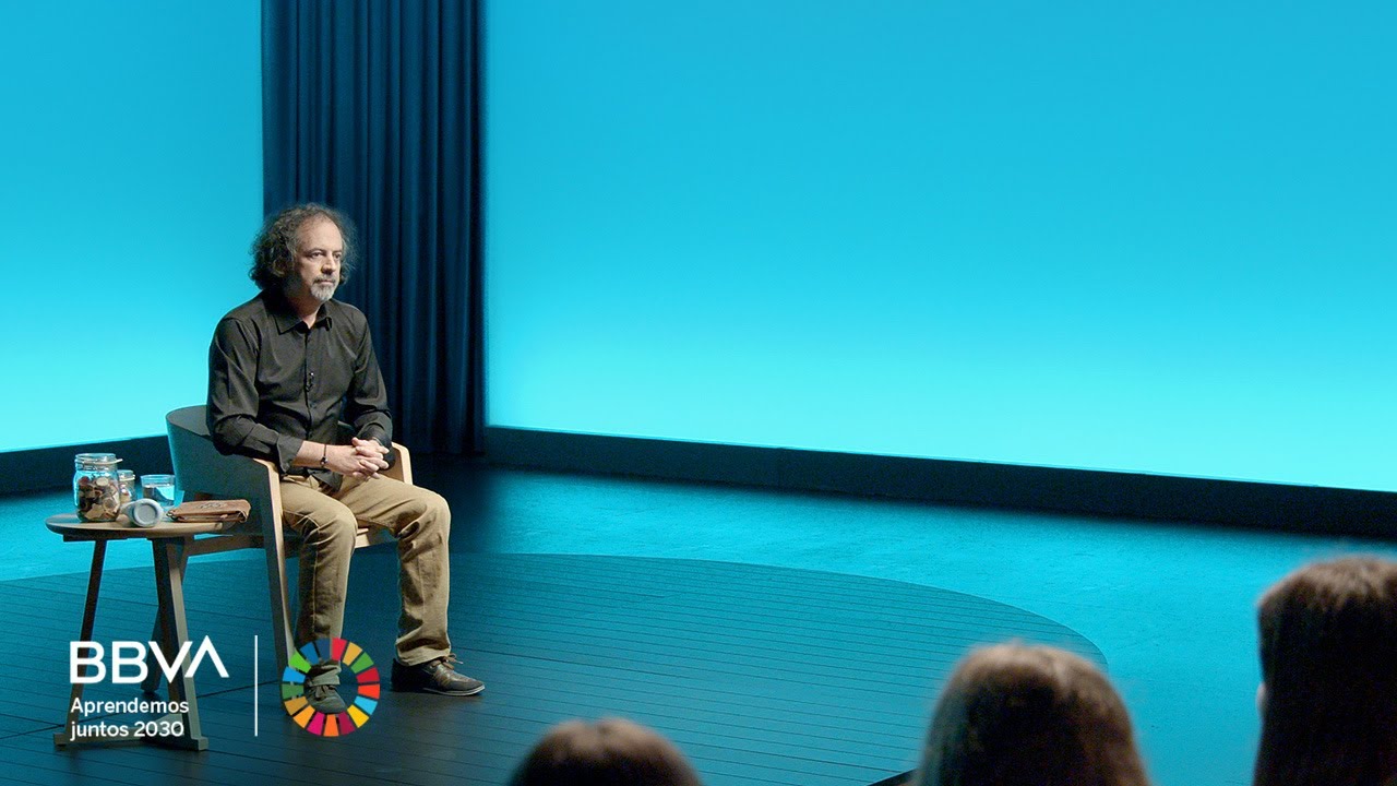 V. Completa. Hacia la economía circular: el legado de un buen ancestro. Manuel Maqueda, profesor