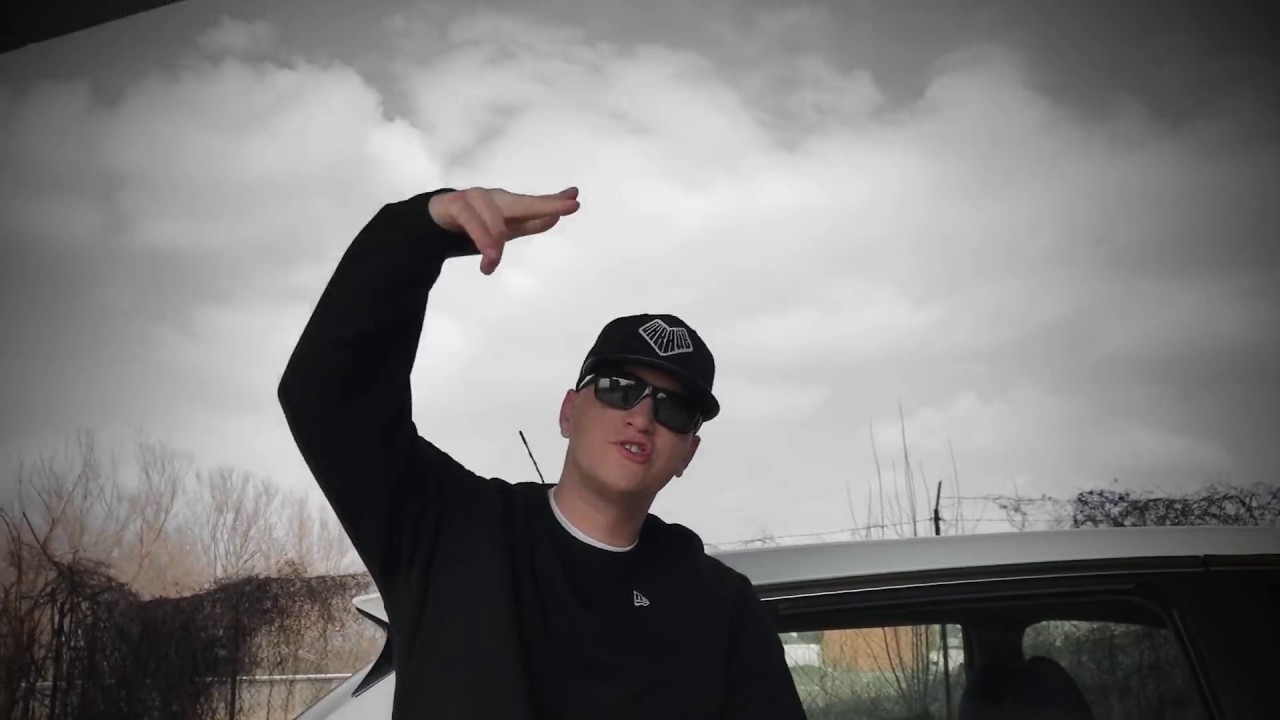 LAZY - A TEGNAP MÚLT, A HOLNAP AJÁNDÉK | RoMI x MrKBEATZ |MUSIC VIDEO 2018|