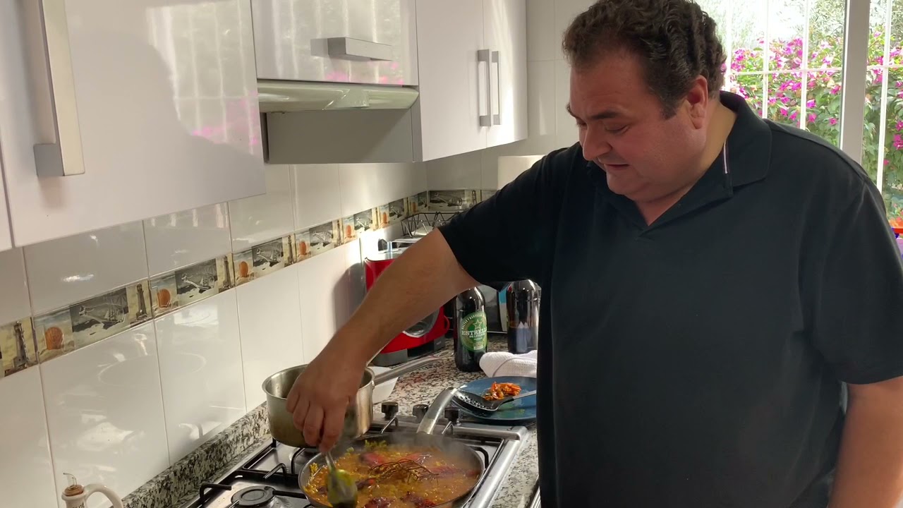 Arroz de calasparra  y magra en sartén con  tomillo de monte