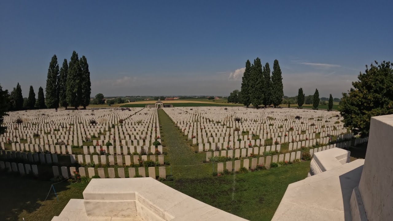 Belgium 2025 - Ypres Battlefield Tours @ Tyne Cot cemetery