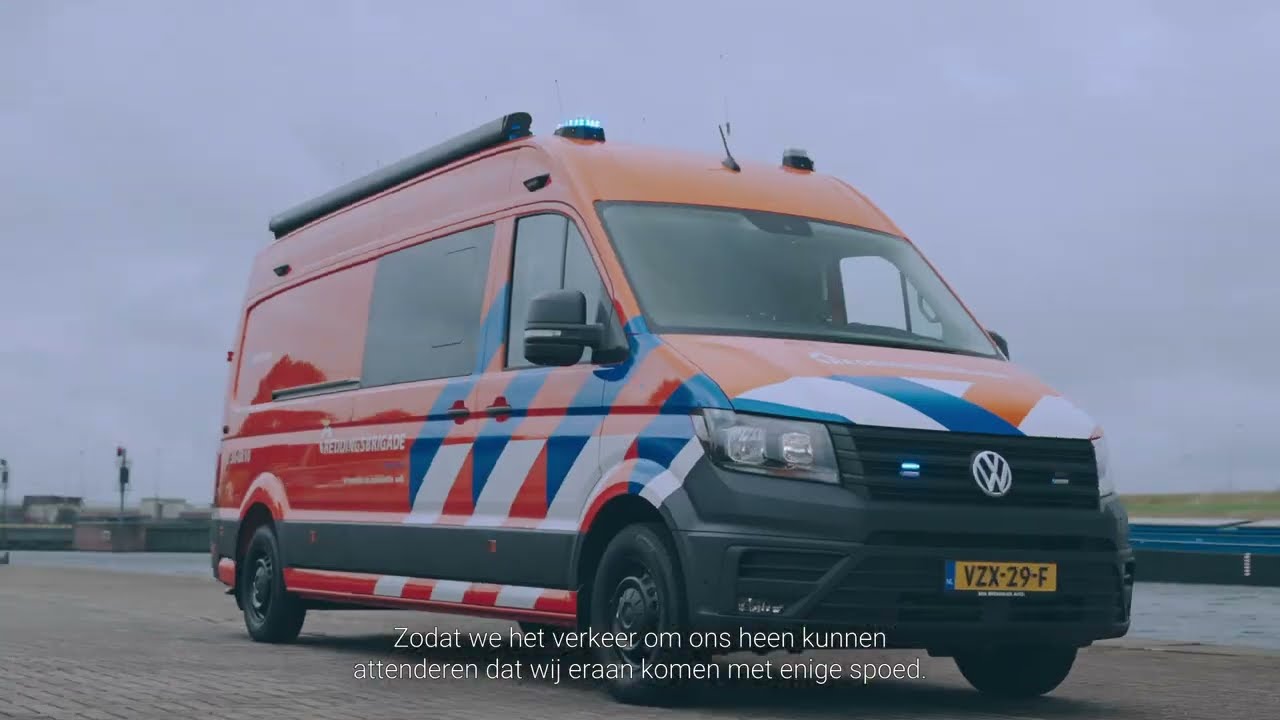 Een op maat gemaakte Volkswagen Crafter voor de Reddingsbrigade