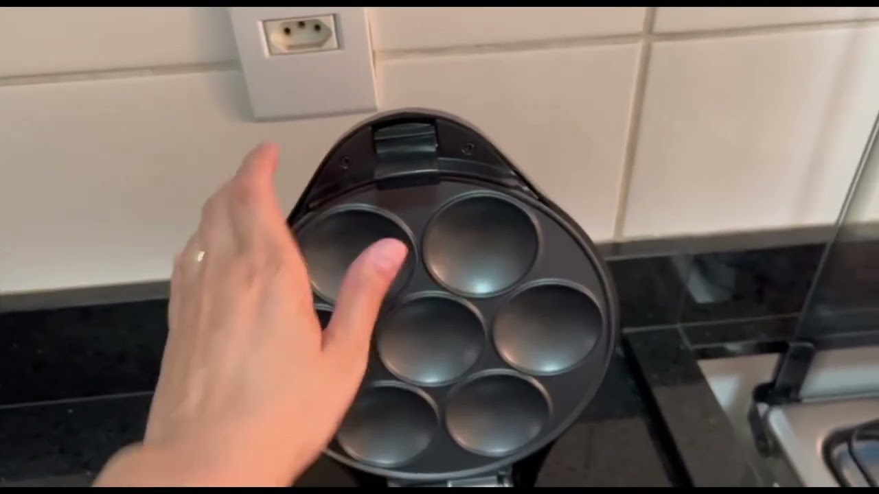 Máquina de cupcake Britânia