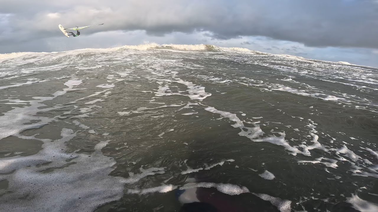 WINDSURFING TERSCHELLING,2025-11-17, Noordzee bij ZandZeeBar