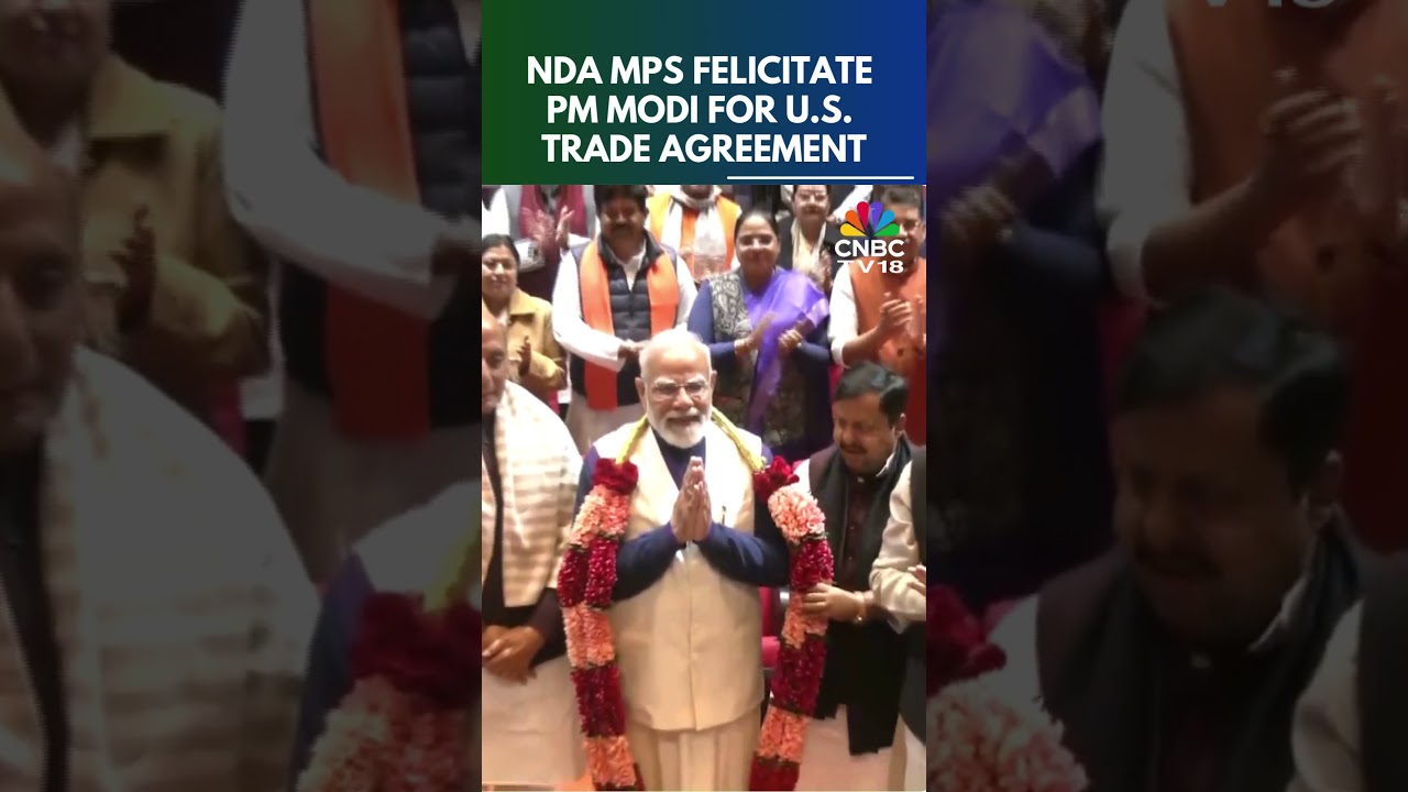 NDA MPs Felicitate PM Modi For India-US Trade Agreement | Parliamentary Party Meeting | N18S