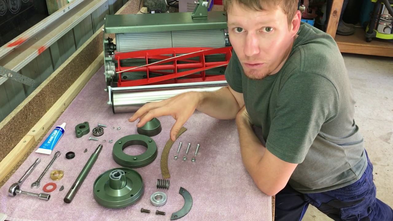 Scott Bonnar - Model 45 - Engine Shaft & Clutch Install