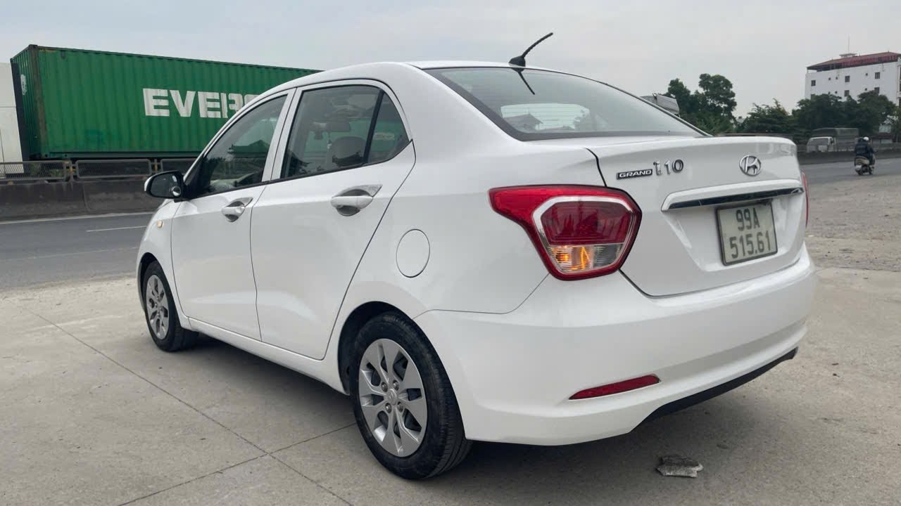 156tr - Huyndai I10 2016 MT 1.2 nhập - Sedan 2 đầu rộng dãi lh 0816662386-0976227726
