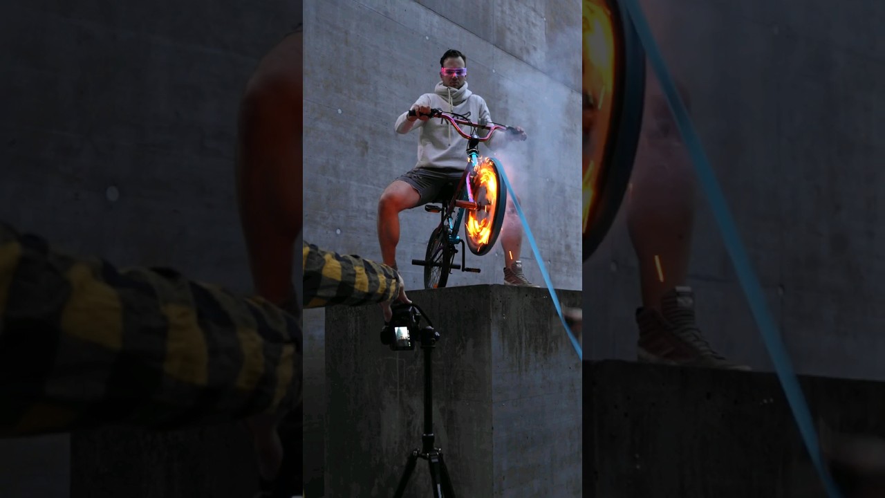 Easy Steel Wool Photography Idea - With a bike! 📸