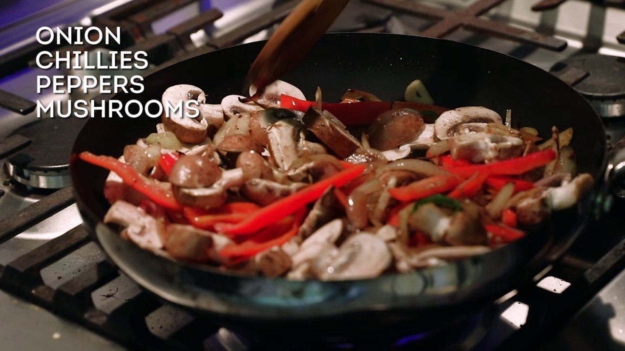 Vegan Spicy Fajitas with Sgaia Hot Chilli Mheat Steak