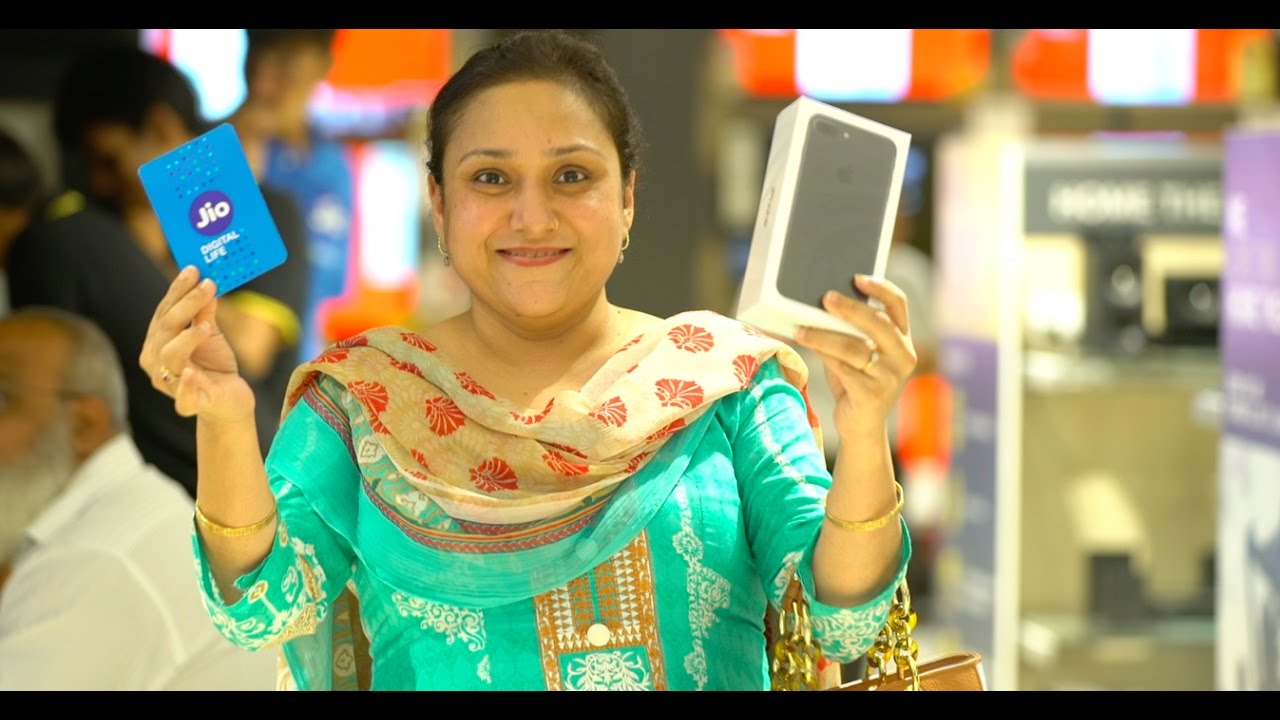 The new iPhone 7 with Jio Digital Life.