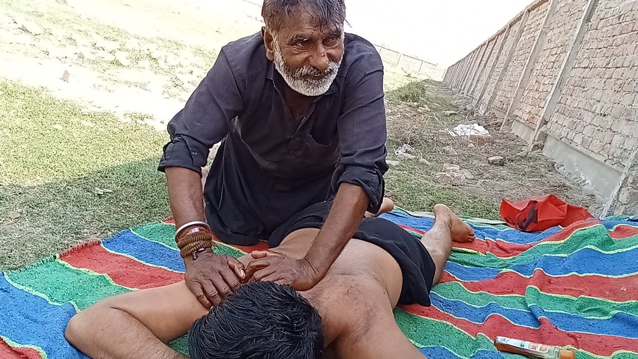 SAMR bahut acchi body massage full body massage leg massage and full 