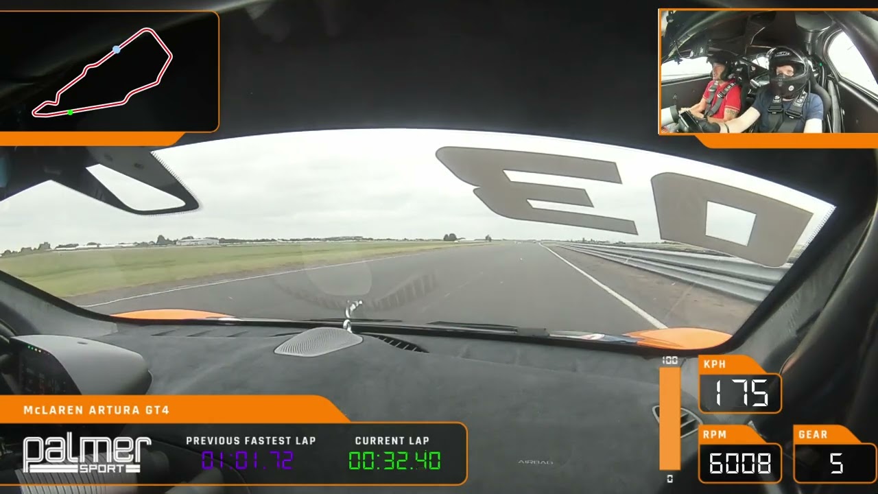 McLaren Artura GT4 at Palmersport.