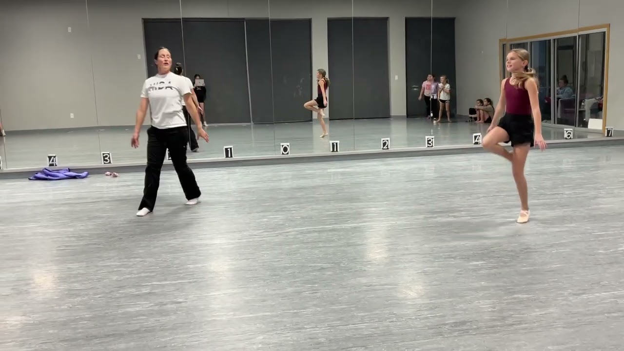 Ballet 2 ~ Holly-Cital 2025