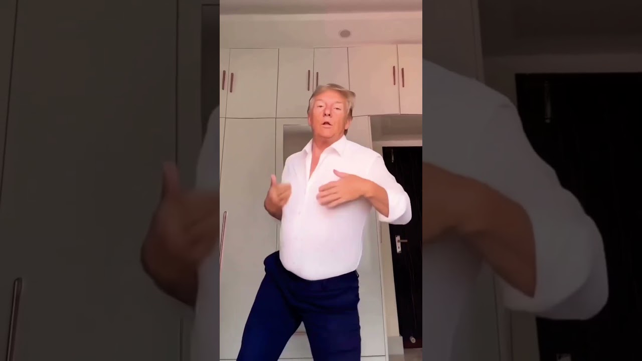 Trump dancing 😂😂