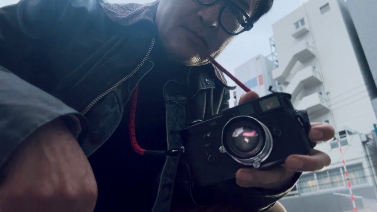 LeicaM4 BP & Barbour BORDER INTERNATIONAL SUIT で年末ご挨拶