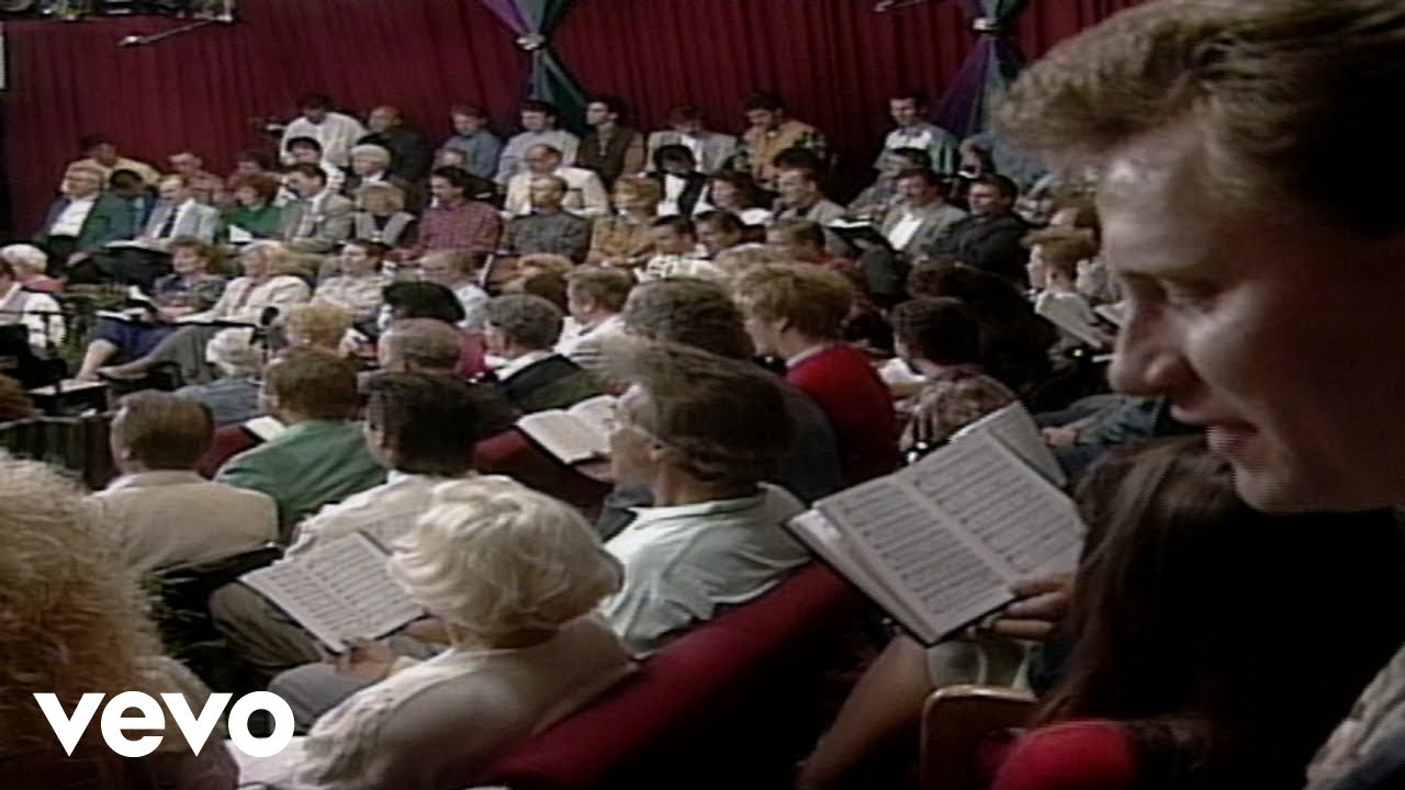 Bill & Gloria Gaither - Jesus, Hold My Hand [Live] ft. Ann Downing, Naomi Sego Reader