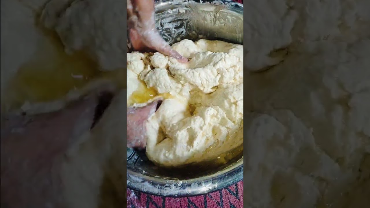 طريقة عمل الرقاق البيتي ع أصوله طري وساخن #رقاق#رقاق_بيتي#أكل_بيتي#مطبخ_مصري#أكل_زمان#وصفات_سهلة#ست_