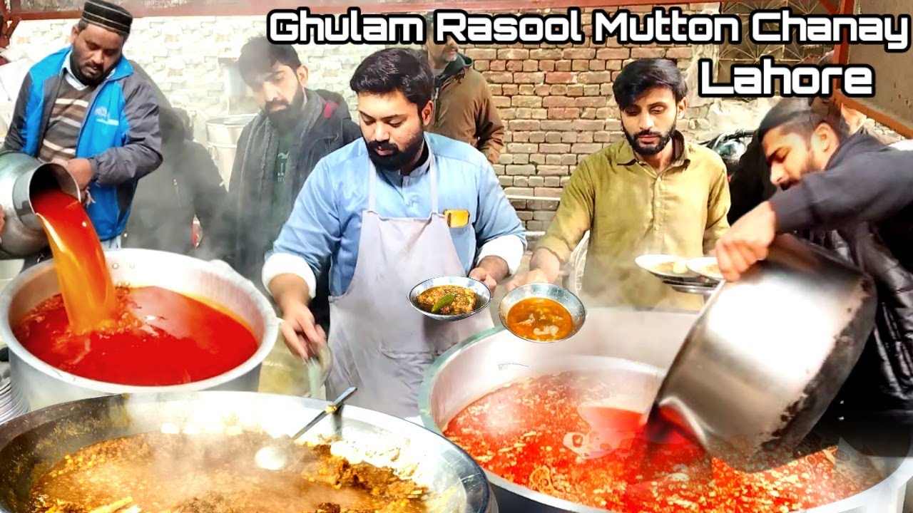 Ghulam Rasool Chanay Lahore | Street Food Pakistani | Mutton Chanay Lahore | khoye walay chanay