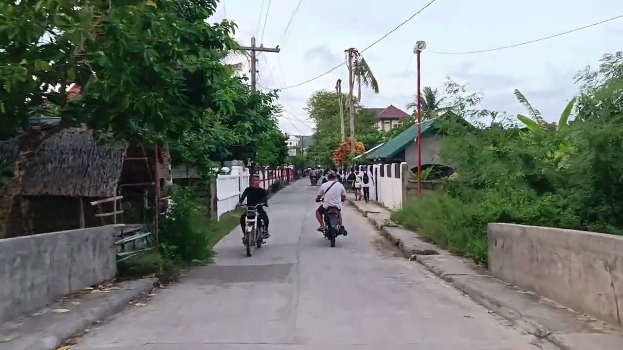 Ang ganda pala dito sa Biri island at ang daming mag-aaral