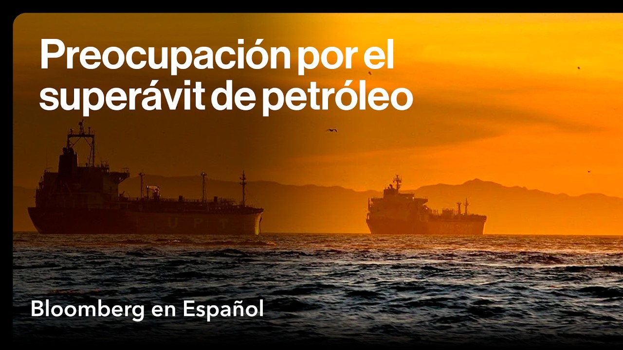 Mercado del petróleo enfrenta un superávit de 2 millones de barriles diarios, afirma Blanch de BofA