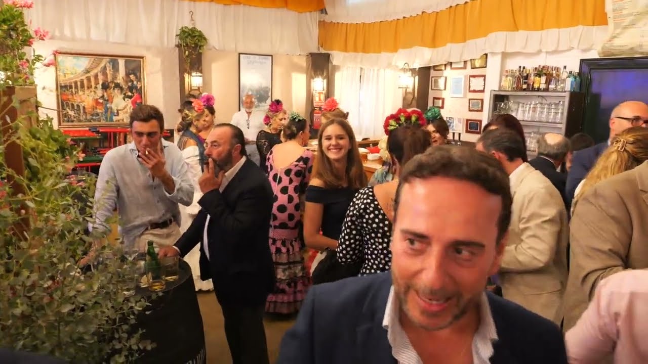 Gran ambiente en la primera noche de feria