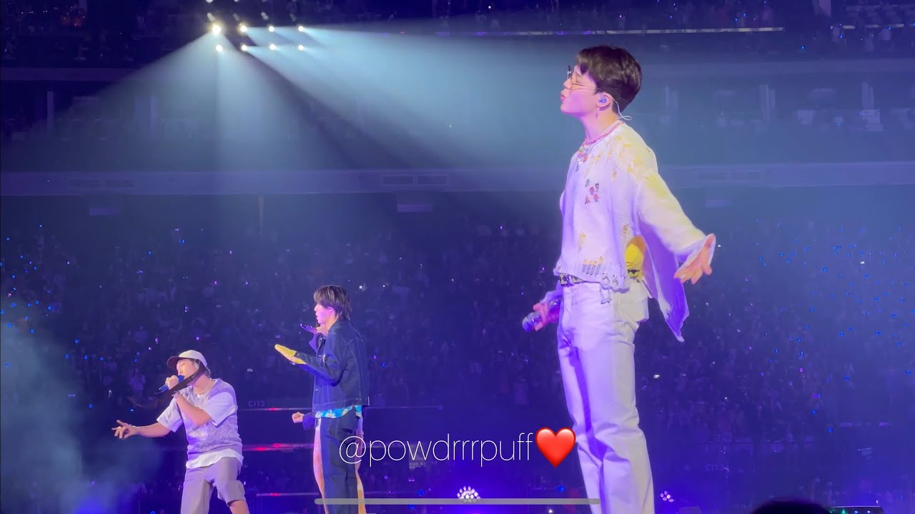 220409 - FANCAM - Mini Ment + Stay  - BTS PTD Las Vegas - Day 2 @ Allegiant - 4K 직캠