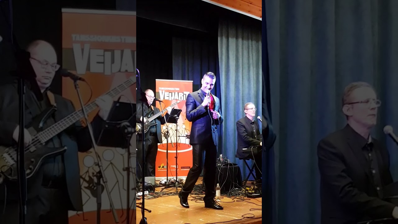 Benjamin Enroth ja Veijarit  yhtye kuumat huulet