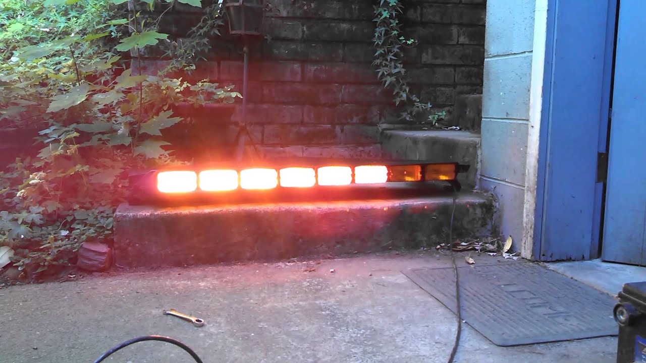 Federal Signal Traffic Adviser CHP Vision