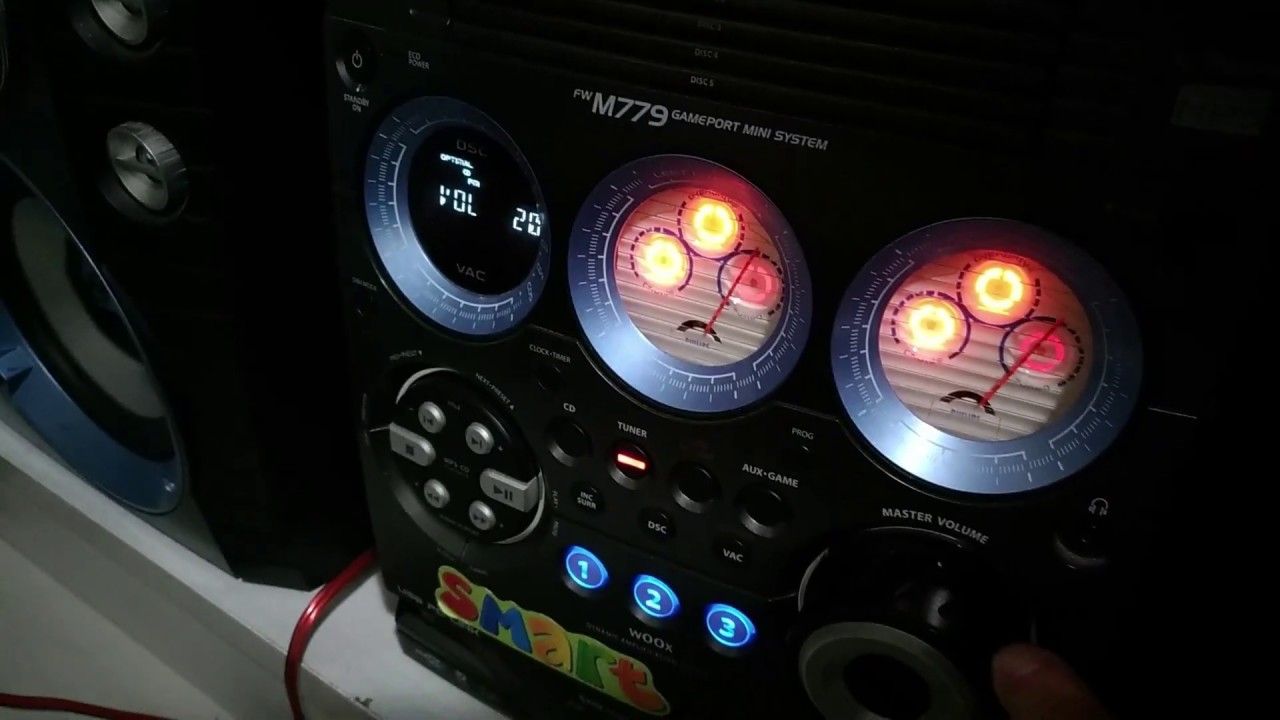 FW-M779 Philips, pequeno mini system, mas poderoso.