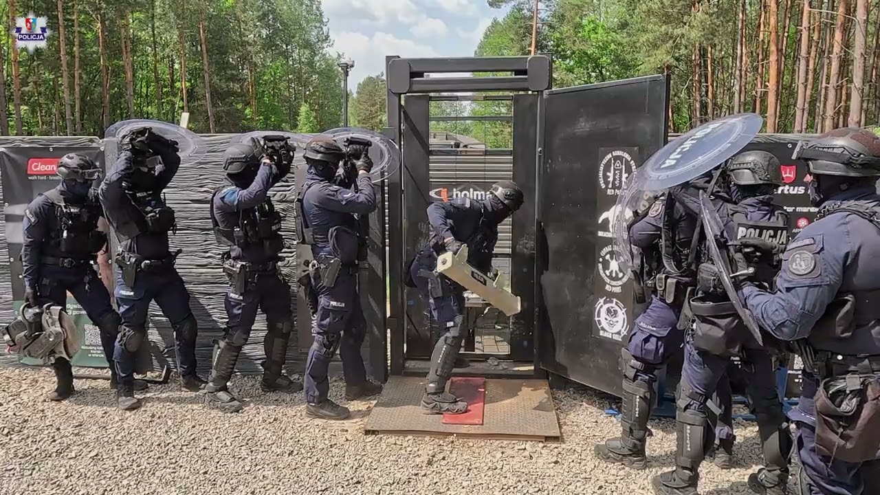 Funkcjonariusze z OPP Rzesz&oacute;w uczestniczyli w specjalistycznym szkoleniu @KWPRZ 