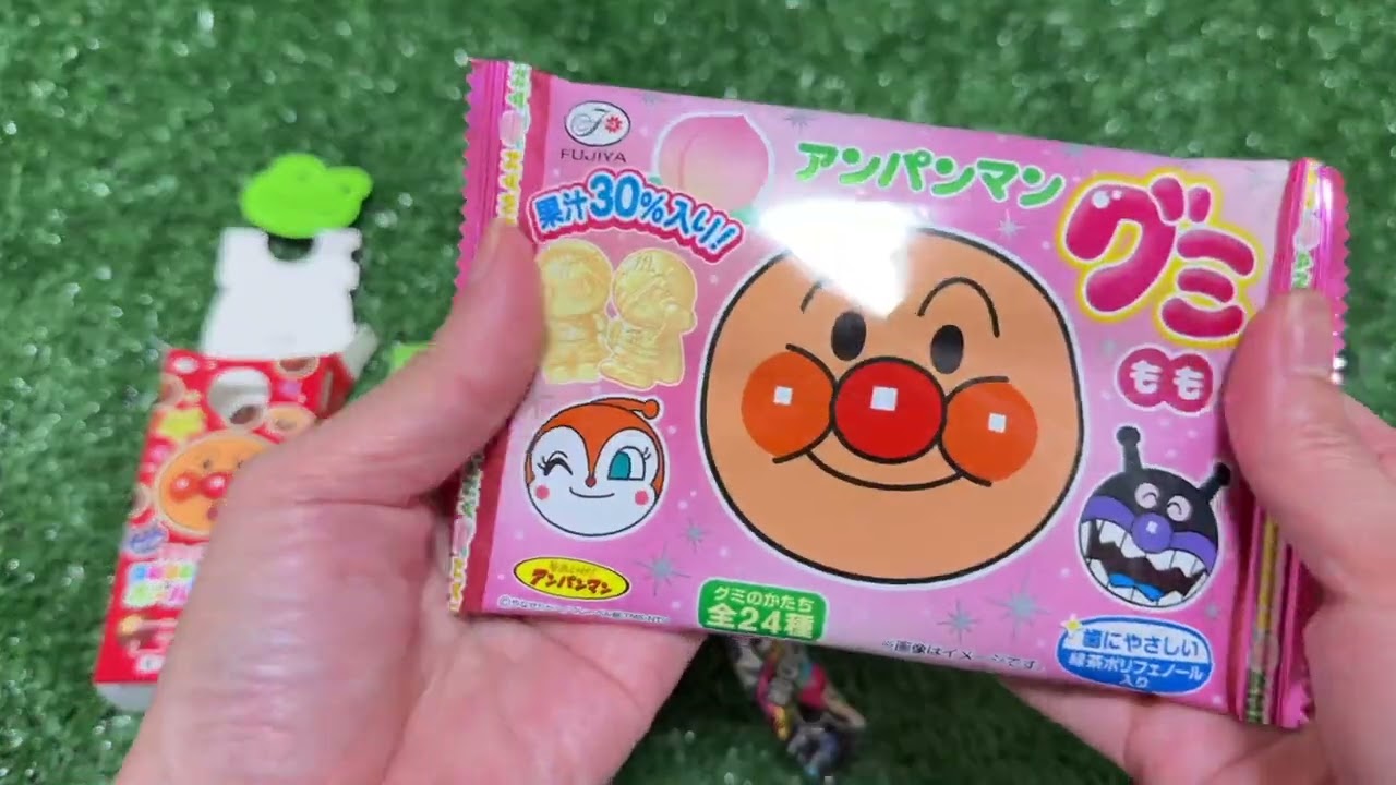 ASMR Unboxing: Anpanman Chocolate & Gummy Haul! 🍫 Cute Japanese Surprise Eggs & Lollipops!