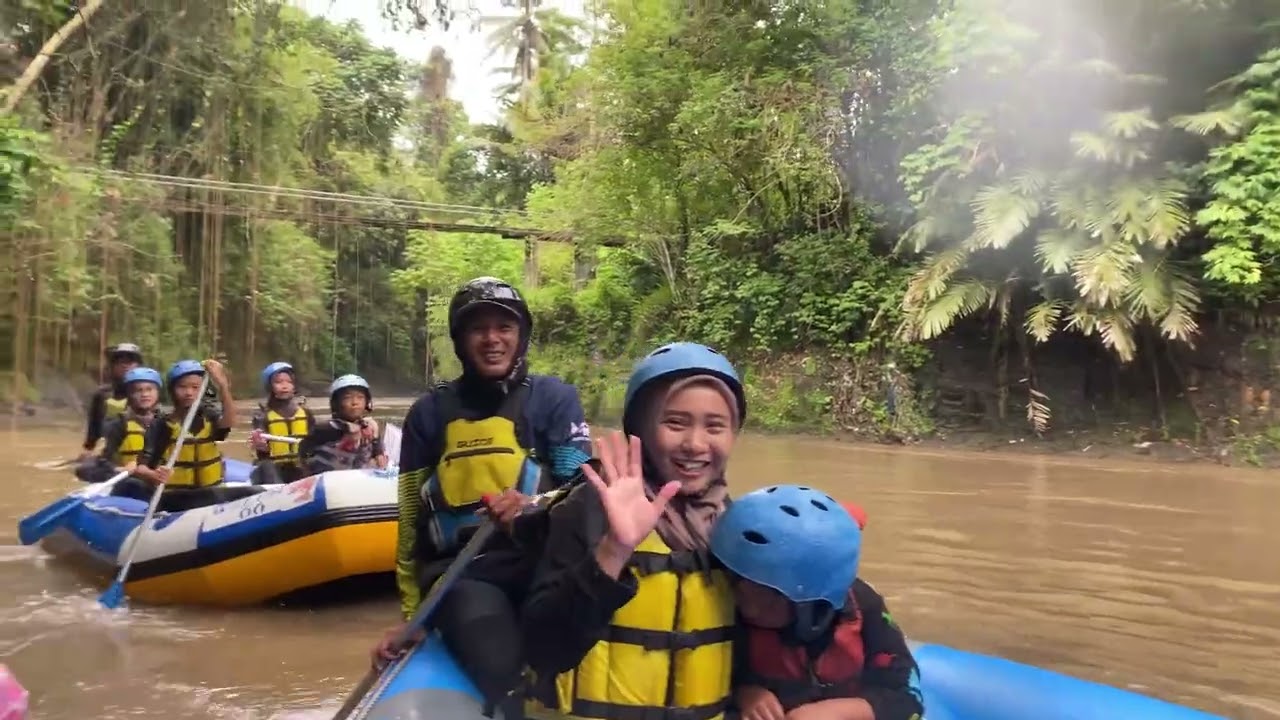apotek 89 Rafting Elo Magelang #birowisatasemarang #terusberbenah  #sewabuswisata #S2 saatnya jaya