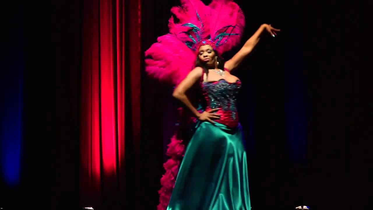 Viva Dallas Burlesque - Mardi Gras Show 2011   -Donna Denise