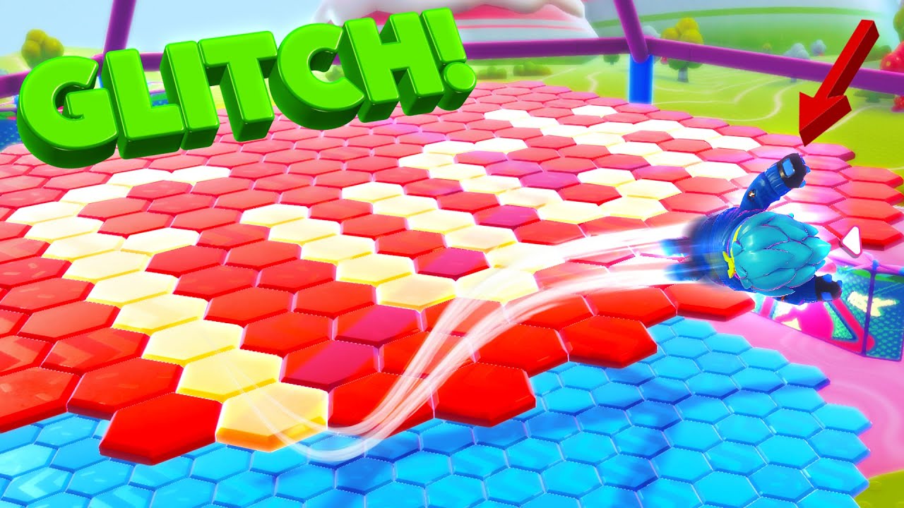 This is CRAZIEST GLITCH of SS1 😳 - Fall Guys WTF Moments #57 (Season 1)