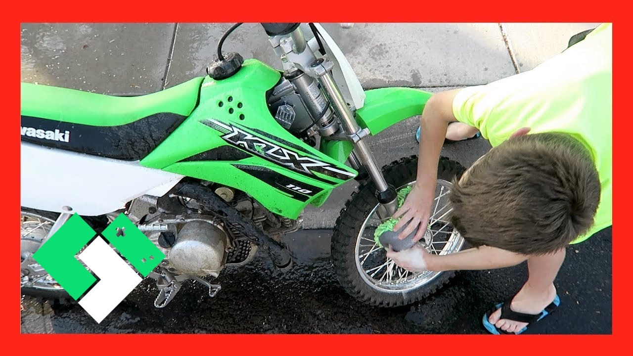 THOUGHTS ON THE NEW DIRT BIKE? (Day 1582) | Clintus.tv