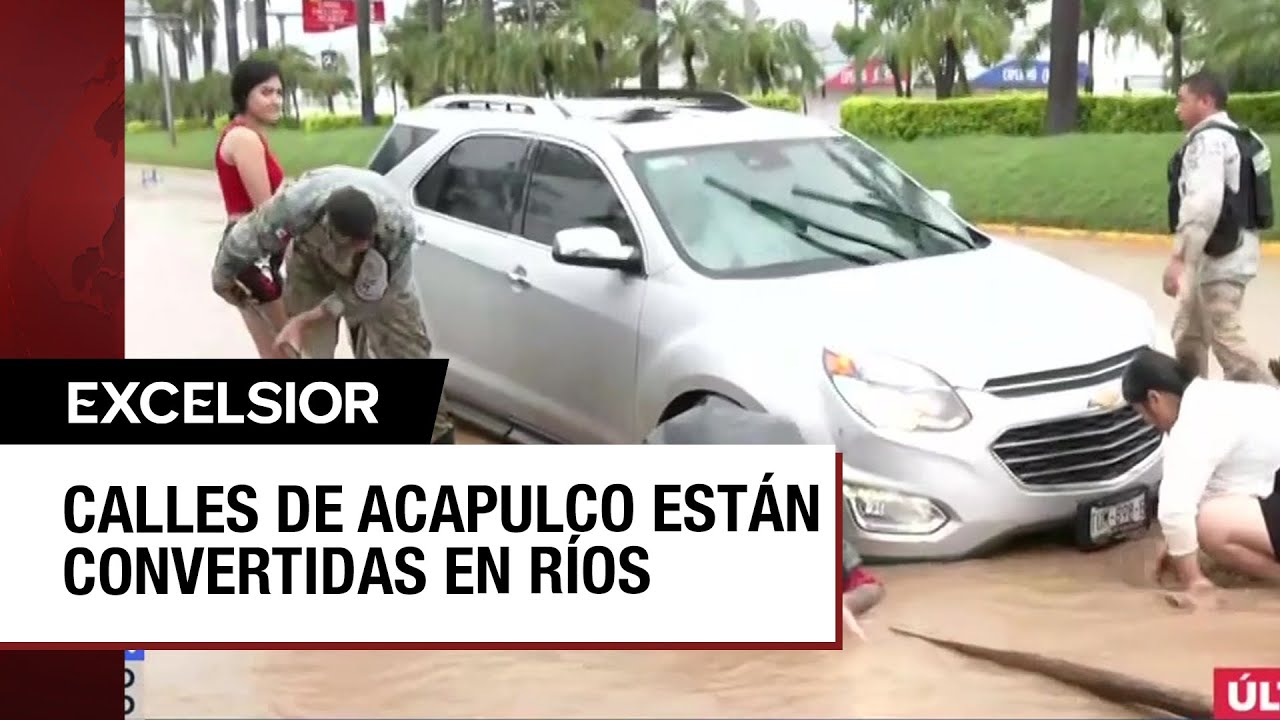 Calles inundadas en Acapulco por las lluvias de John