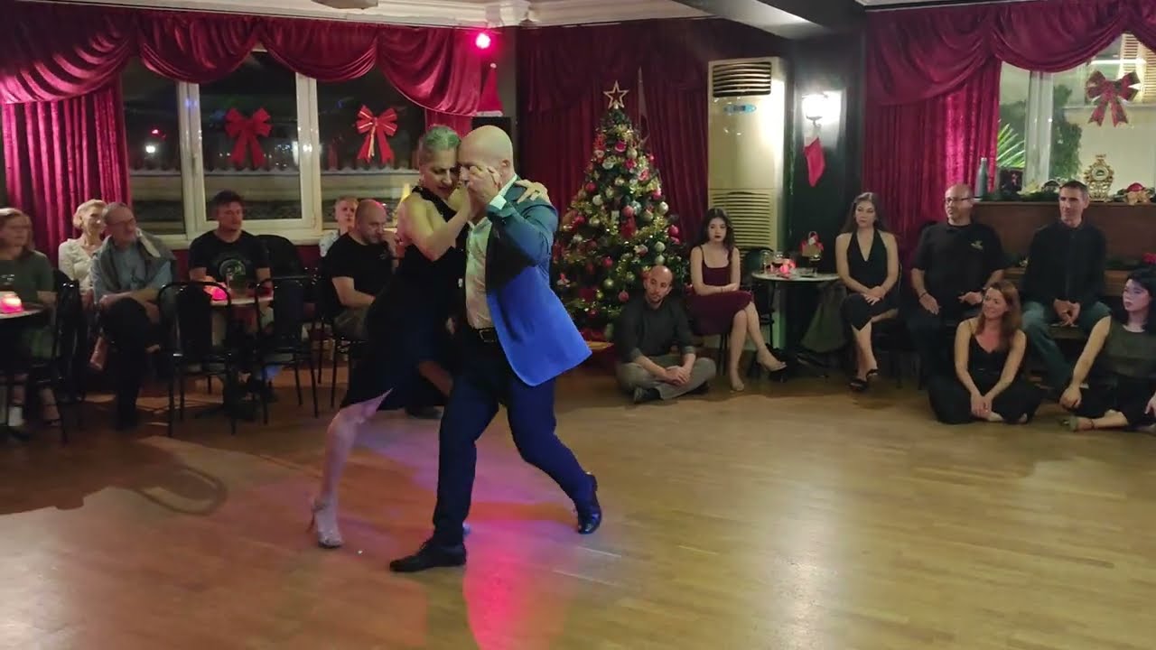 Alberto Colombo & Maria Filali Tango encuentro en pre party 14th Athens Tango Marathon 2/4