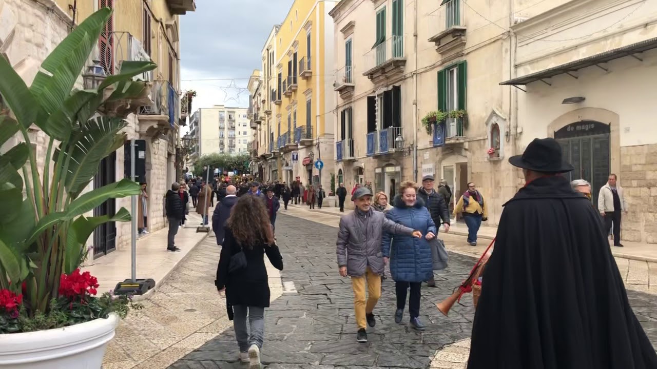 Arrivo del Complesso Bandistico “Pietro Mascagni” - Trani 8 dicembre 2018