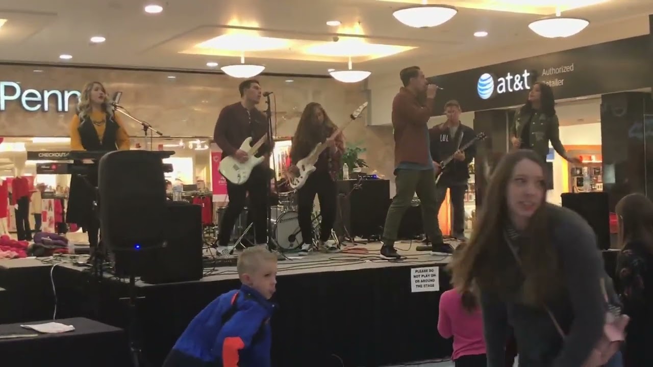 13 Crowns performing  