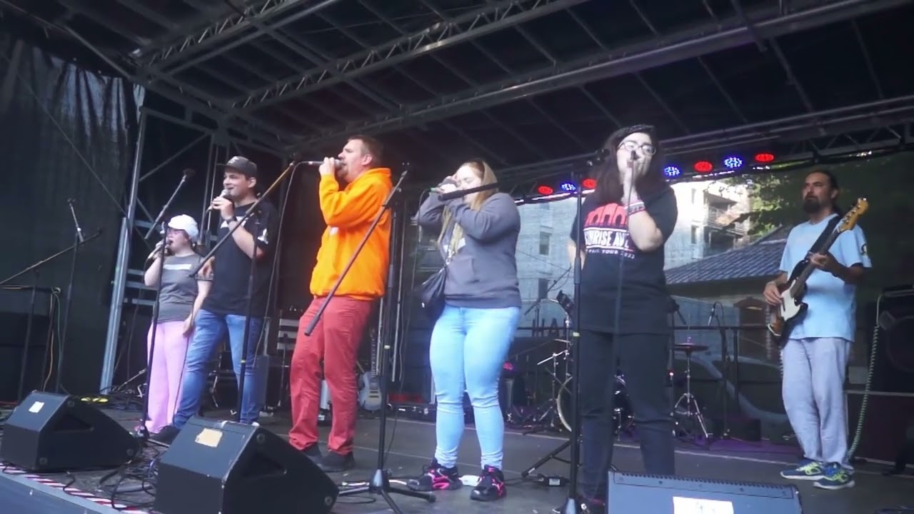 Mamma Lauda Band - Basslaut  (live in Kielwasser fest 2025)