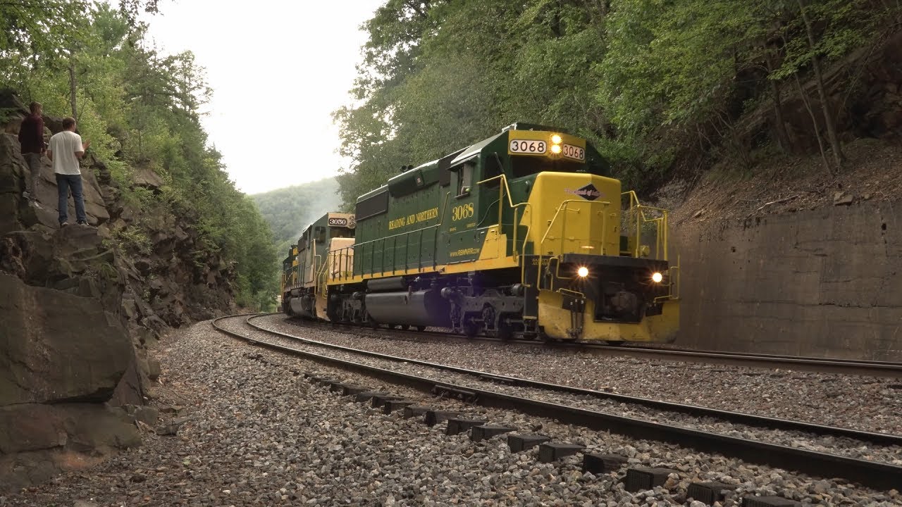 Reading and Northern NRFF: An Alternate Route through the Lehigh Gorge