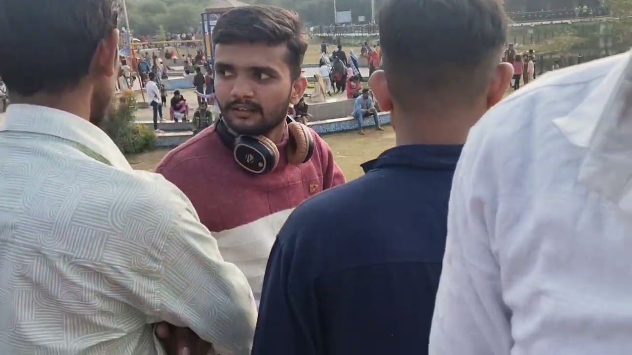 Blogger ke ye hal hai 😜😅🤣🙏. Ye sab hai blogger 😀😅... Vlog ✨ in Delhi 