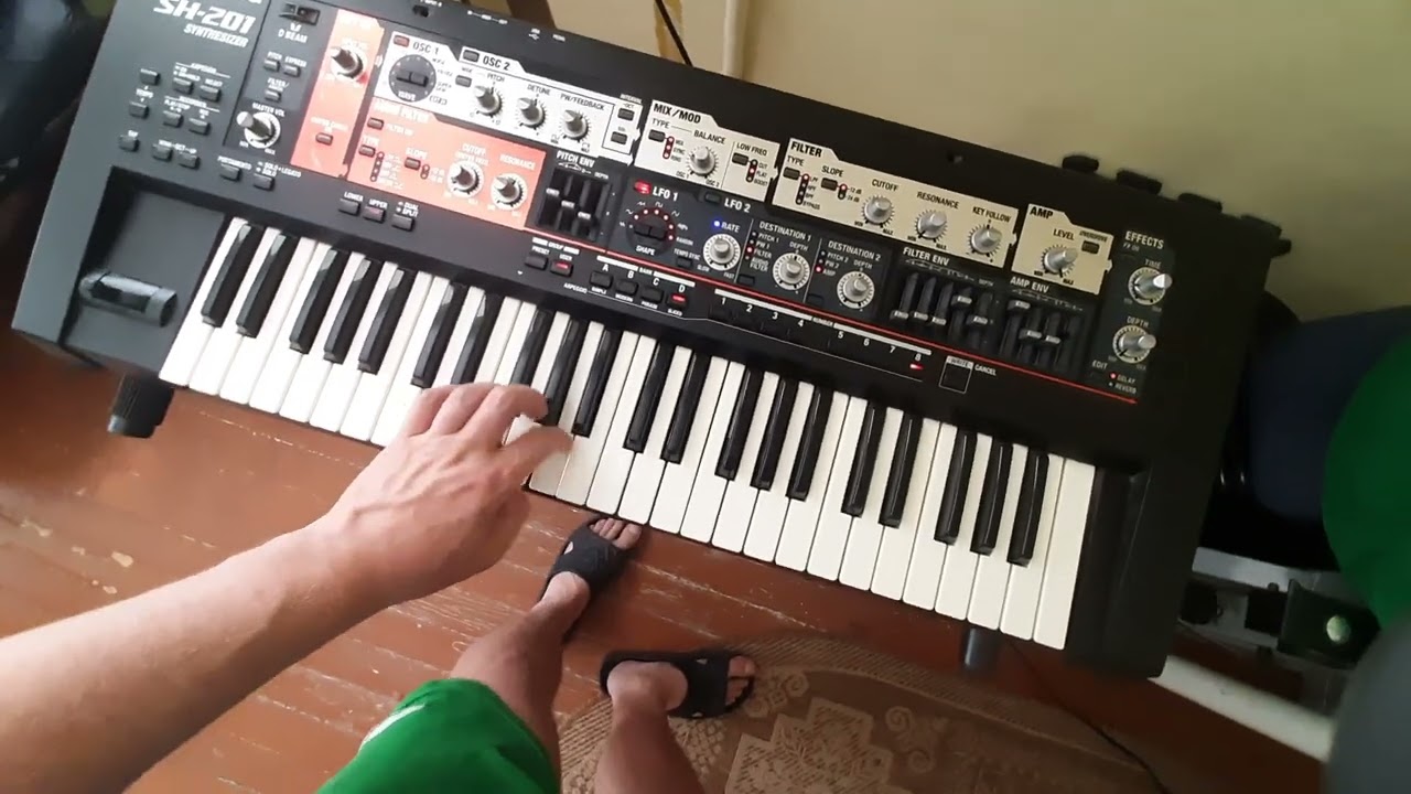 Обзор Roland SH-201 продажа