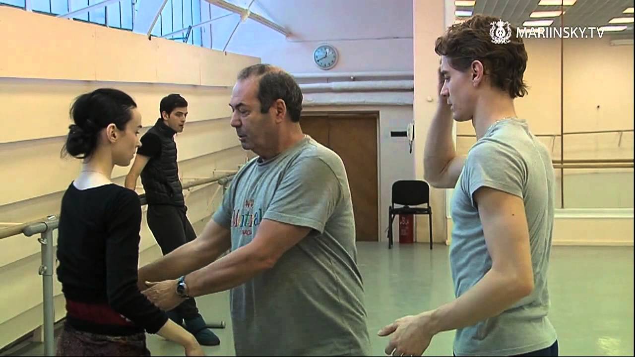 К юбилею Реджепмырата Абдыева