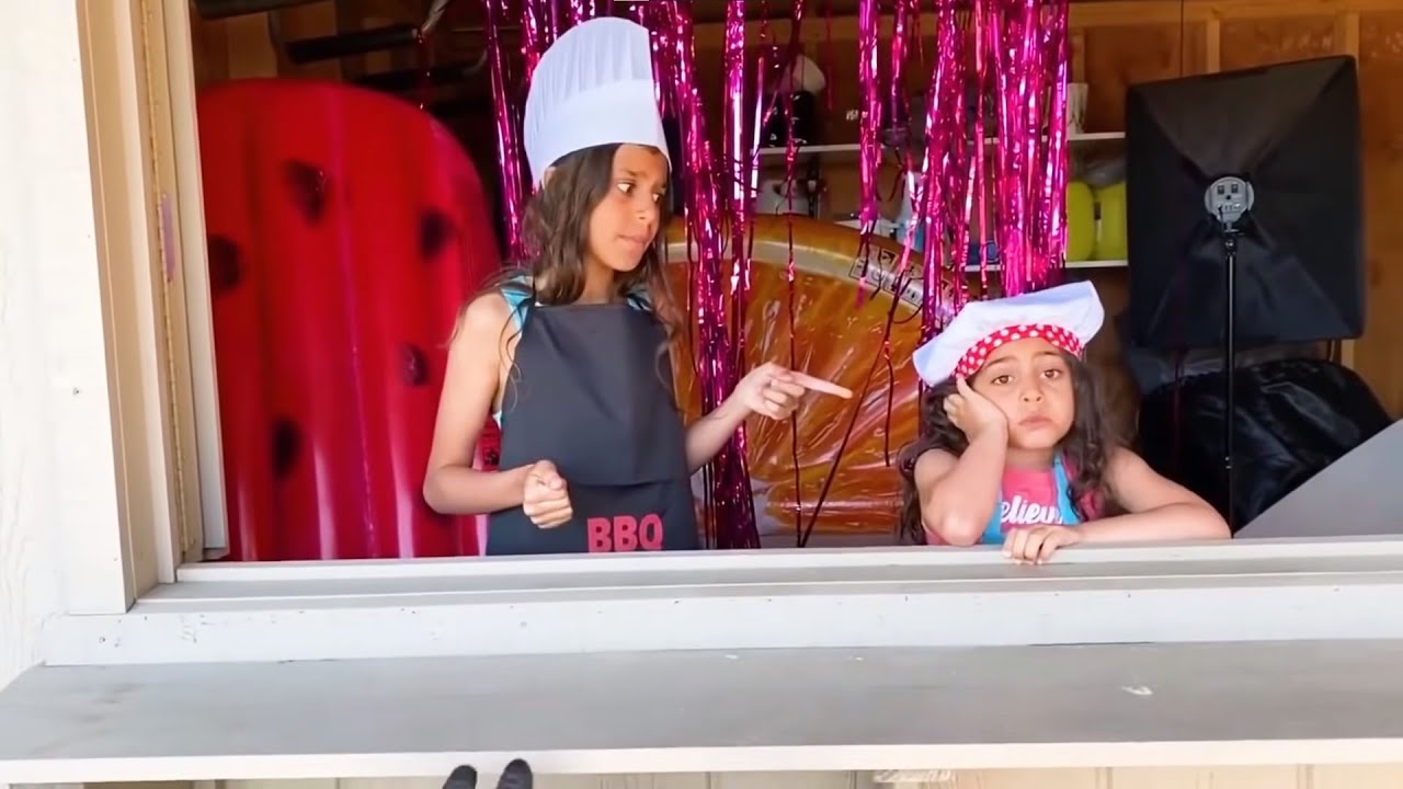 Hermanitas divertidas esta es una historia sobre un monstruo