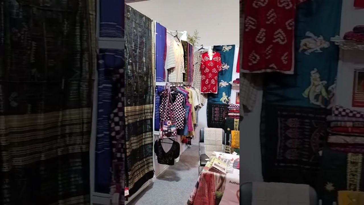 Utkalamrita at Bharat Tex, Greater Noida! Watch how we decorated this empty stall. #sareefashion