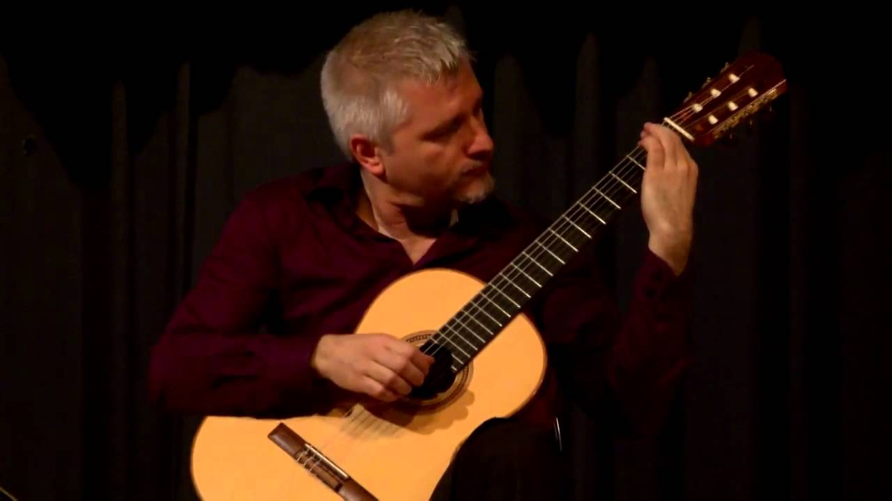 Caprice n°22 by Luigi Legnani (36 caprices op.20) played by Johan Fostier