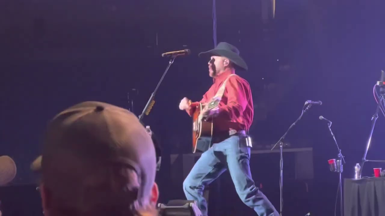 Cody Johnson - “Long Haired Country Boy” - BOK Center - Tulsa, OK - December 3, 2022