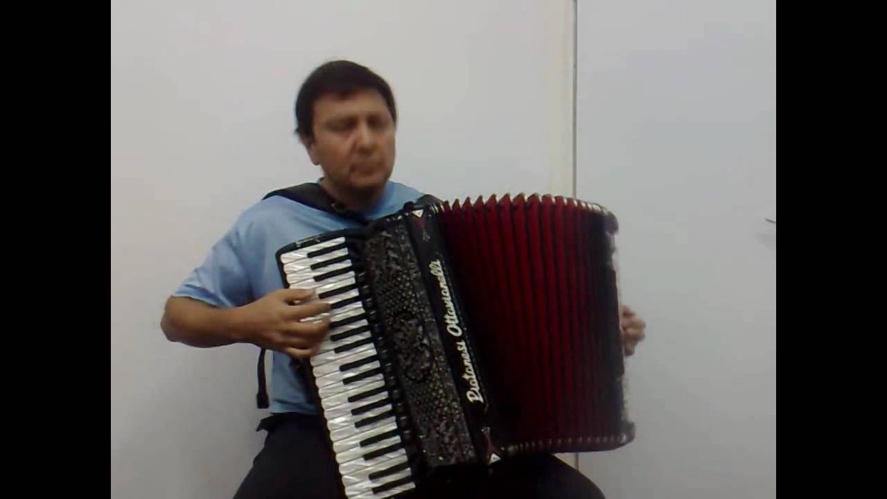 Rondando tu Esquina. Tango Enrique Cadícamo  acordeon