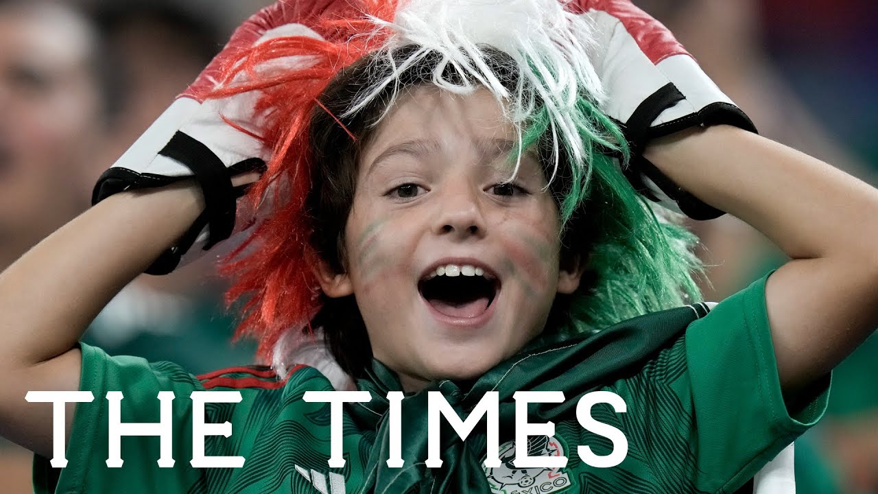 Mexico&rsquo;s unique, binational soccer fans | Podcast