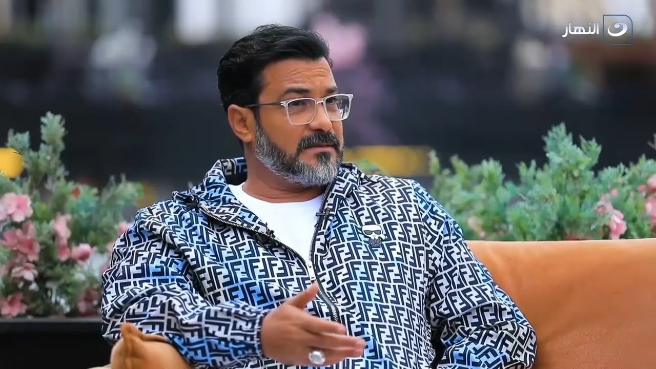 وشوشة -  الخميس 8 ديسمبر 2022  - لقاء خاص مع النجم محمد رجب و يكشف أسرار لأول مرة عن حياته